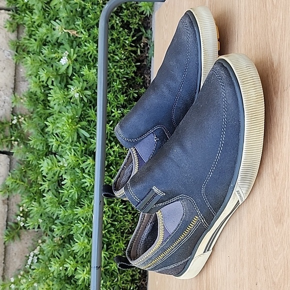 Skechers Men Talon Charcoal Slip on Distressed Leather Loafers Shoes Size 9 - Picture 3 of 12